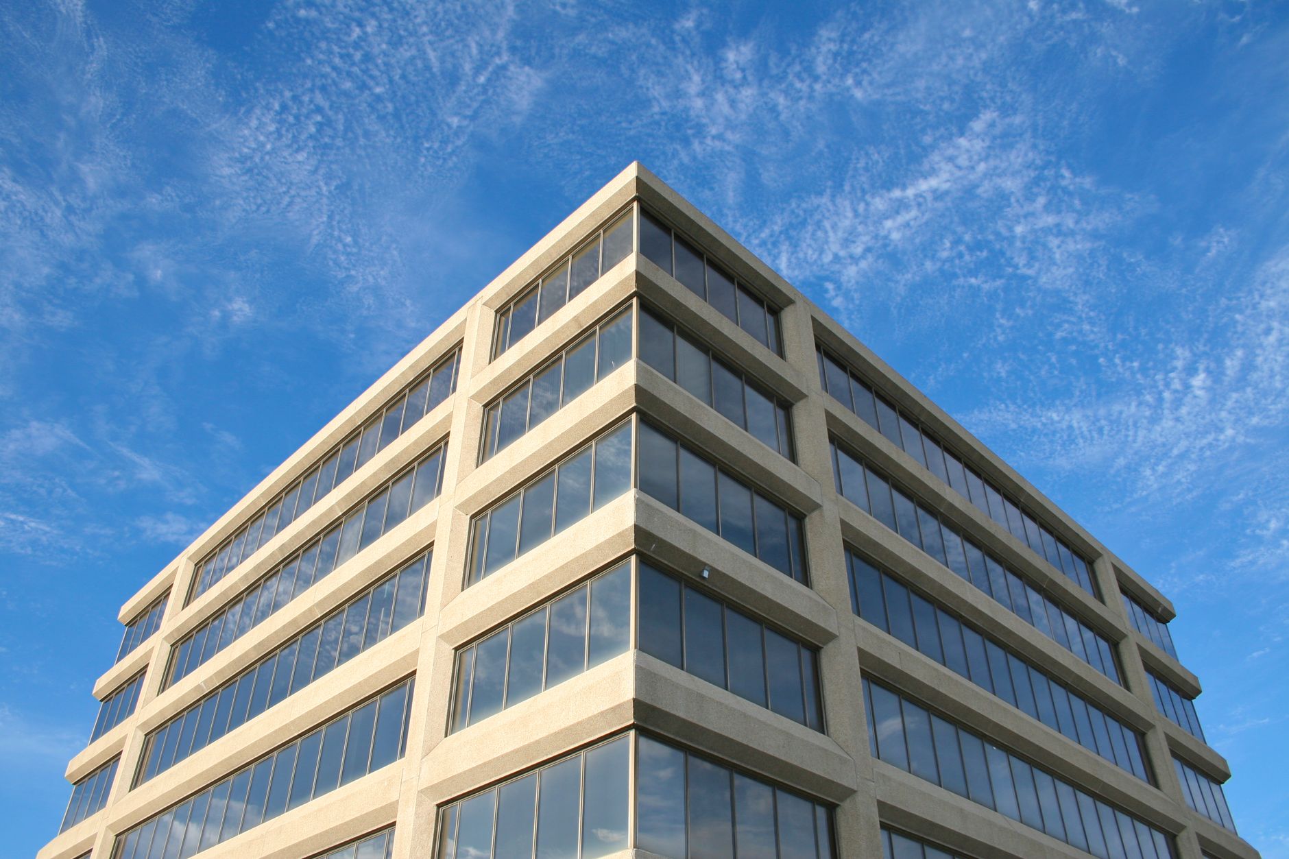 agence immobilière commerciale Nîmes
